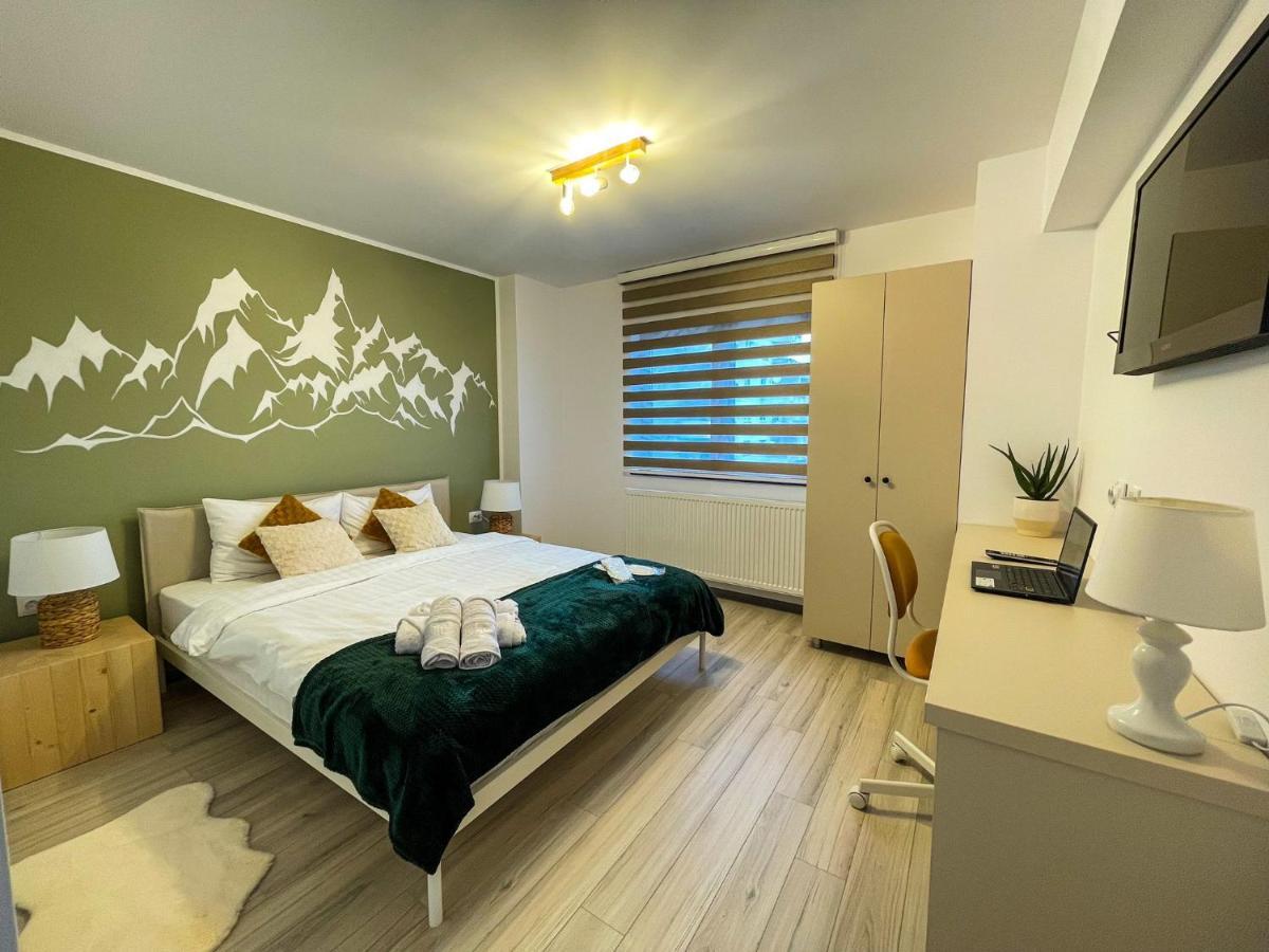 Tudor'S Mountain Retreat 坎皮纳 外观 照片